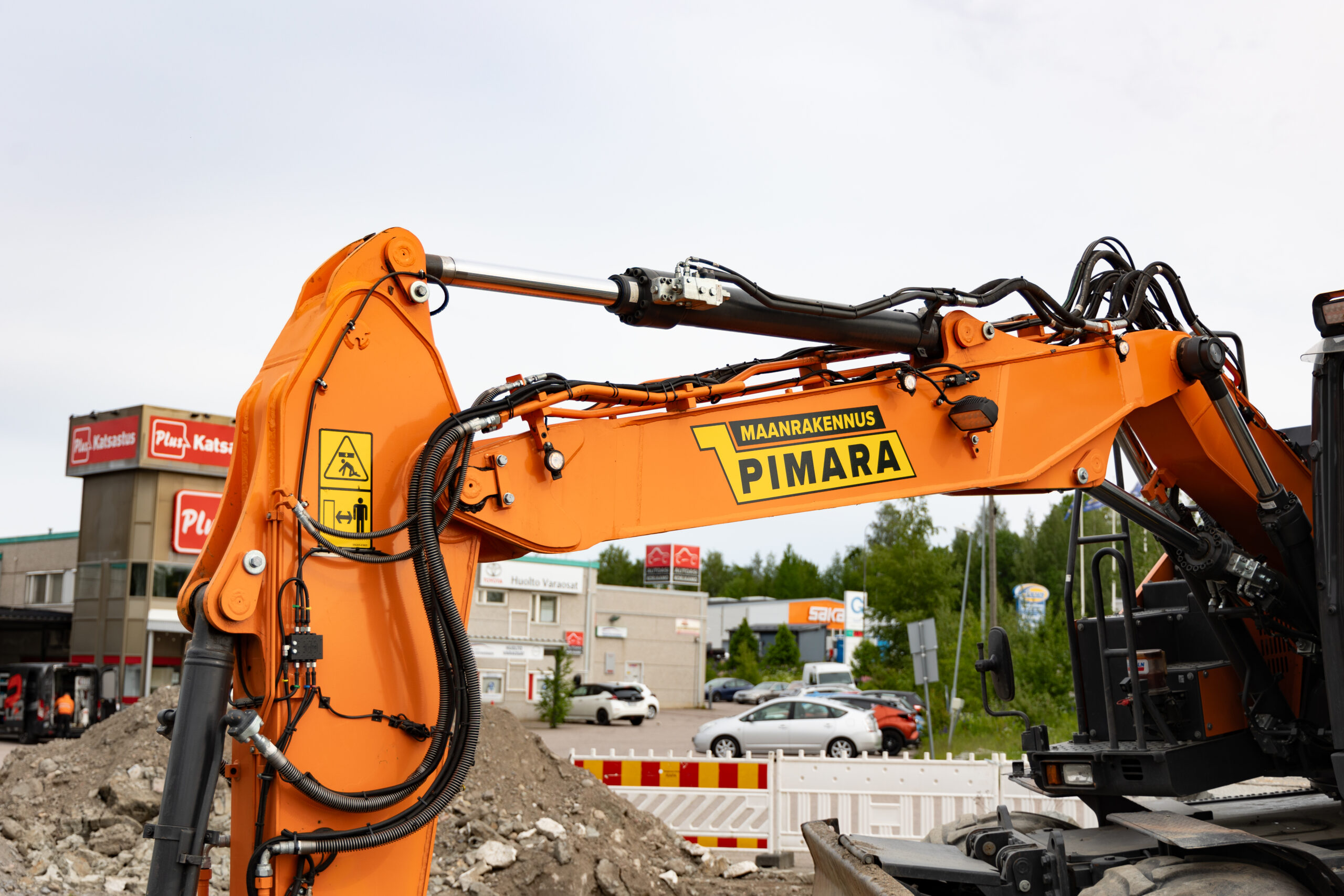 Erikois- ja purkutyöt.